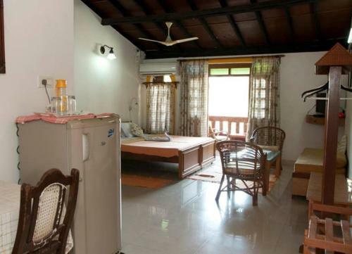 Hostal Bribon Guest House