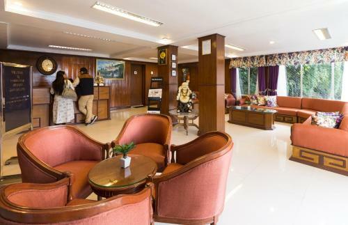 Hotel Mount Himalayan Resort