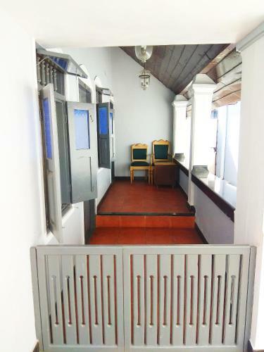 Hotel Maple Regency