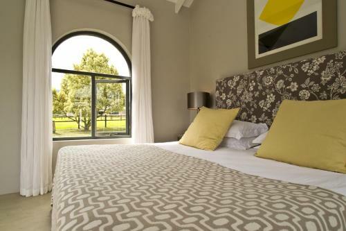 Villa Rare Earth Country House