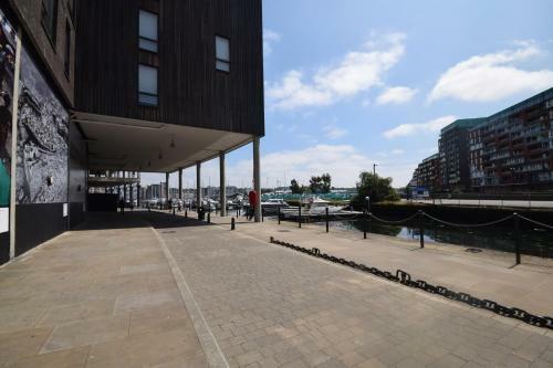 Empire Serviced Apartments