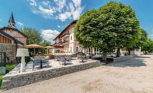 Hotel Seewirt Mattsee - Adults Only