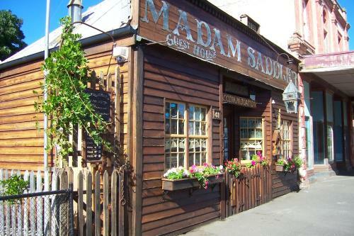 Villa Madam Saddler - On Fraser Clunes