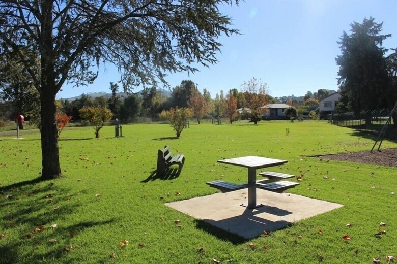 Motel Gundagai Tourist Suites