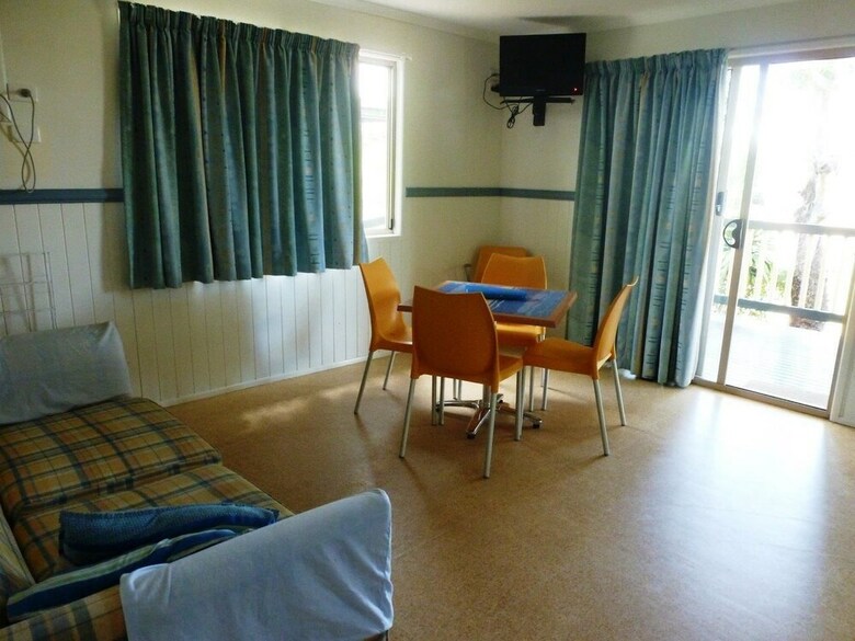 Hotel Nrma Woodgate Beach Holiday Park