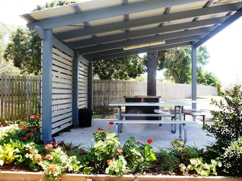Hotel Nrma Woodgate Beach Holiday Park