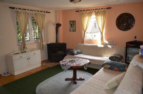 Hondo Holiday Home