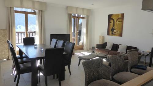 Luxury Apartment, Panoramic Mountain Views, 5* Spa Facilities - 4 Bedroom