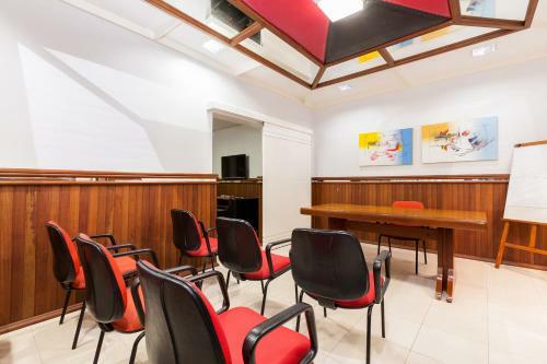 Tri Hotel Encantado