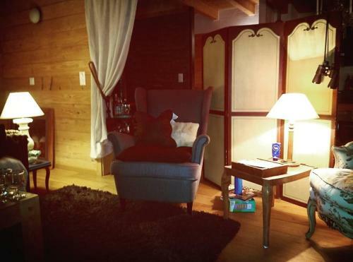 Hostal Loyehill Chalet - Swiss Alps Escape