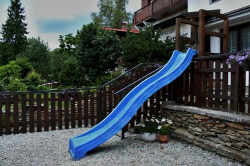 Hostal Ubytov�n� Greiner
