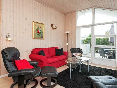 Two-bedroom Holiday Home In B�rkop 12