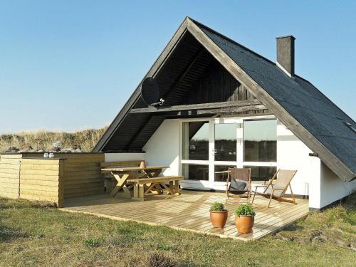 Two-bedroom Holiday Home In Ringk�bing 22