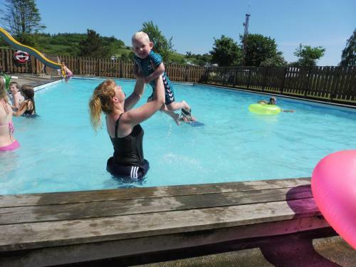 Hjarb�k Fjord Camping & Cottages