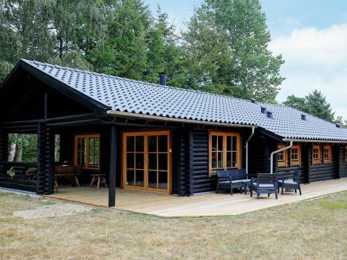 Holiday Home L�gst�r V