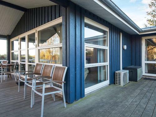 Four-bedroom Holiday Home In Knebel 6