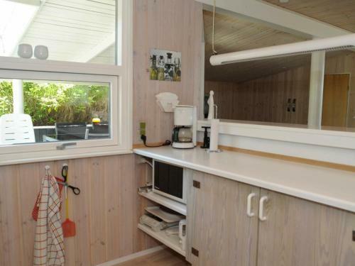 Three-bedroom Holiday Home In Vejers Strand 7