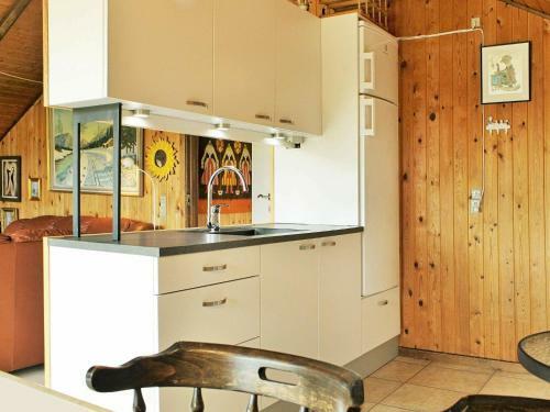 Three-bedroom Holiday Home In Vejers Strand 8