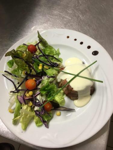 Hotel Le Grand H�te L de La Vall�e