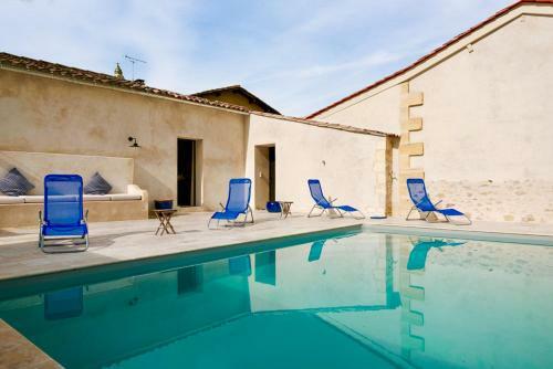 Flaujagues Villa Sleeps 4 Pool Wifi