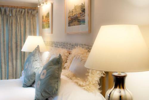 Posada Swan House