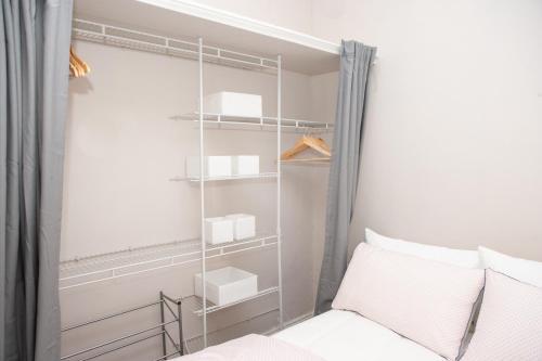 1 Bedroom Apartment In Bath City Centre