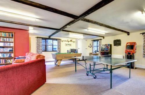 Jay Apartment At Cwmchwefru Cottages