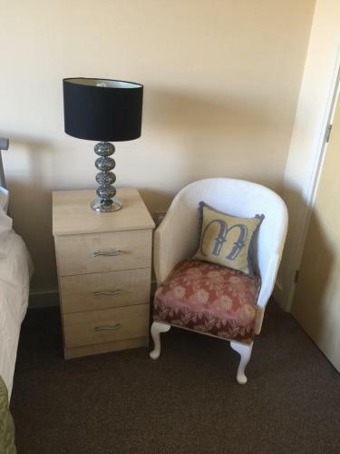 Sky Night Serviced Apartments