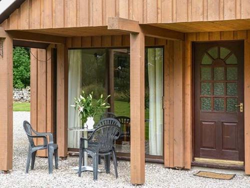 Stone Water Cottage