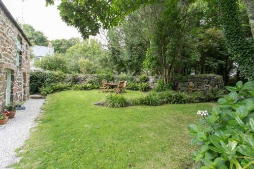 James' Cottage