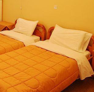 Hostal To Oneiro