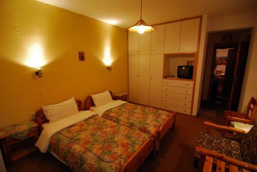 Hostal To Oneiro