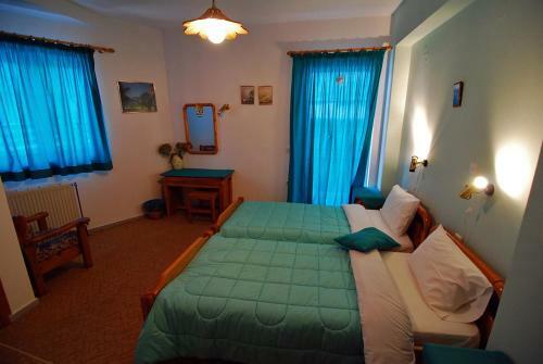 Hostal To Oneiro