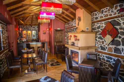 Hostal Nostos