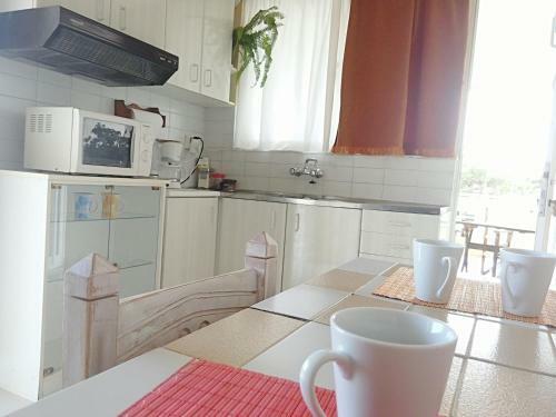 Artemis Apartments A3