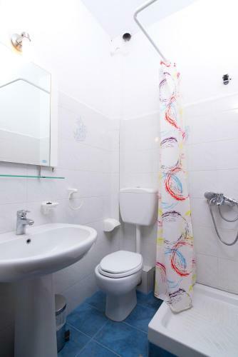 Hostal Kentrikon Rooms