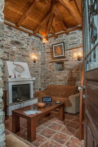 Hostal Oriades
