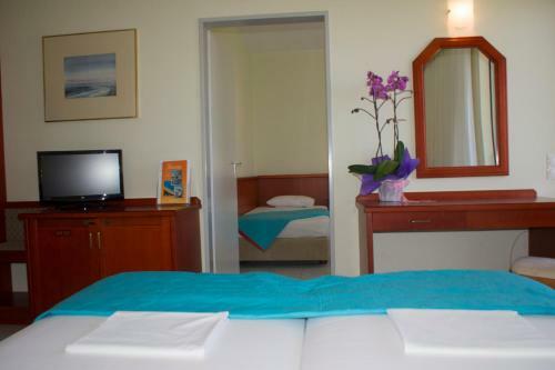 Dionisos Hotel