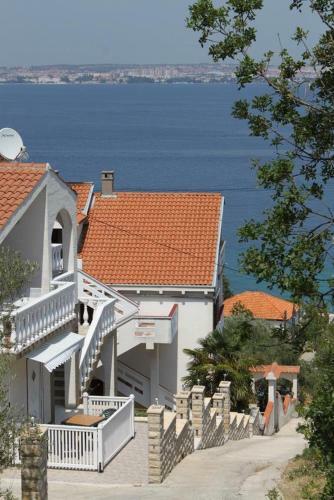 Apartments By The Sea Kali, Ugljan - 834