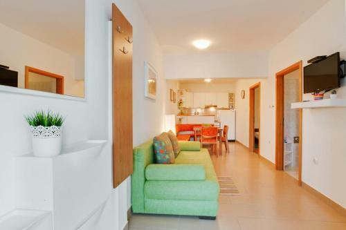 Apartments By The Sea Simuni, Pag - 4083