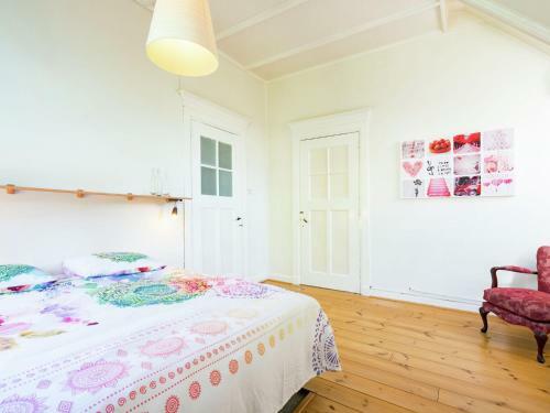 Spacious Villa In Sint Jacobiparochie Near Sea