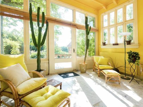 Spacious Villa In Sint Jacobiparochie Near Sea