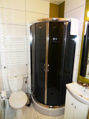 Hostal Pensjonat Tajemniczy Ogr�d