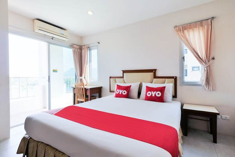 Hotel Oyo 605 Lake View Phuket Place