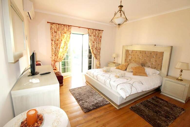 Villa With 4 Bedrooms In Vilar Da Mo, Belver, With Wonderful Mountain View, Private Pool, Furnished Terrace - 10 Km From The Beach