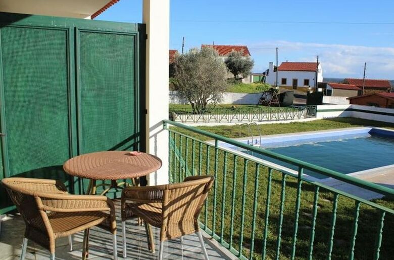 Villa With 4 Bedrooms In Vilar Da Mo, Belver, With Wonderful Mountain View, Private Pool, Furnished Terrace - 10 Km From The Beach