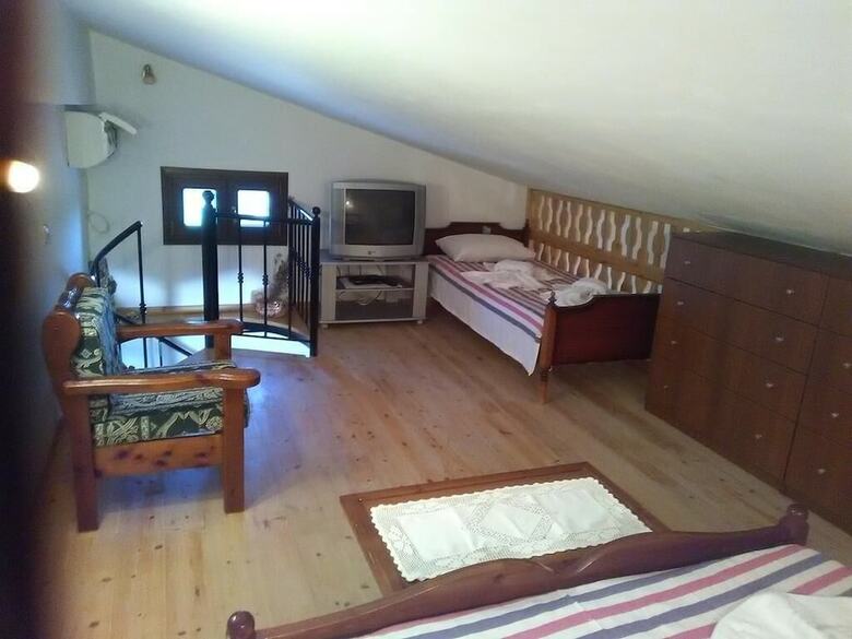 Apartamentos Megris Country Houses