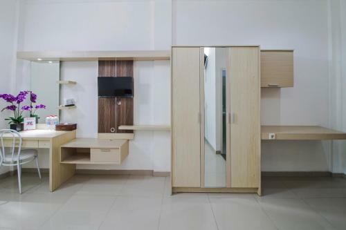 Hotel Reddoorz @ Jatiwaringin