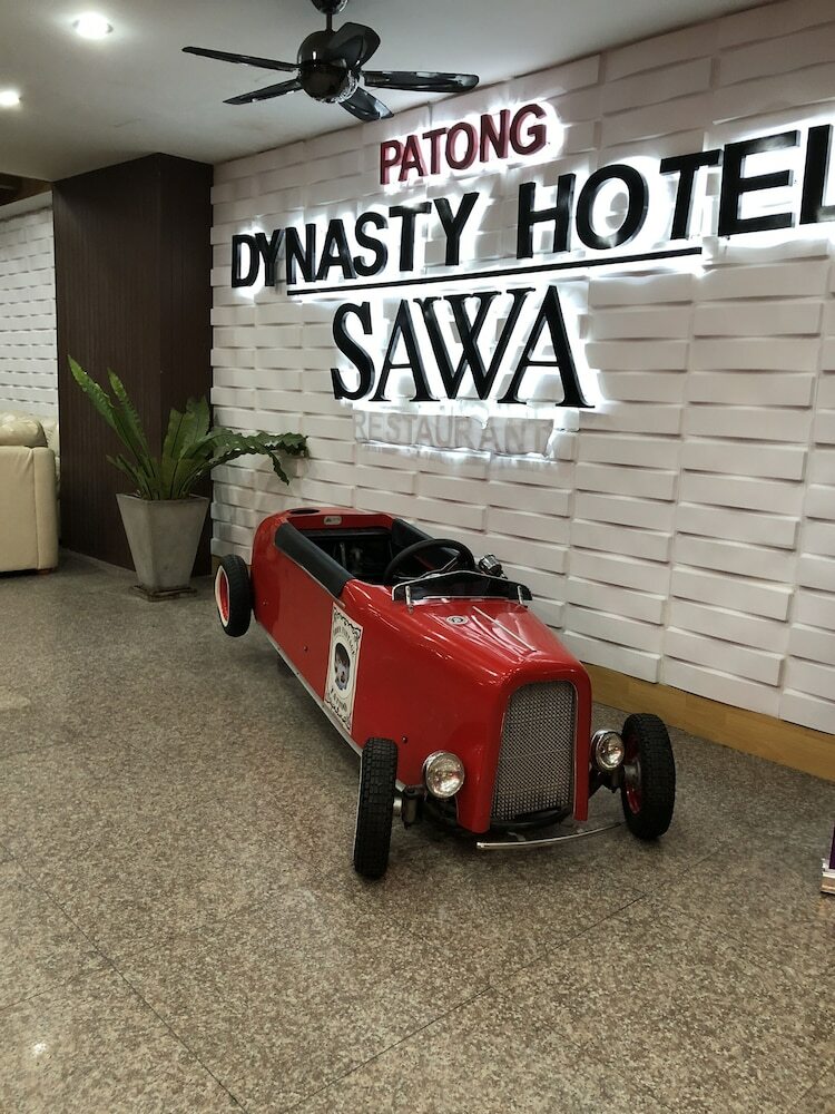 Oyo 861 Patong Dynasty Hotel