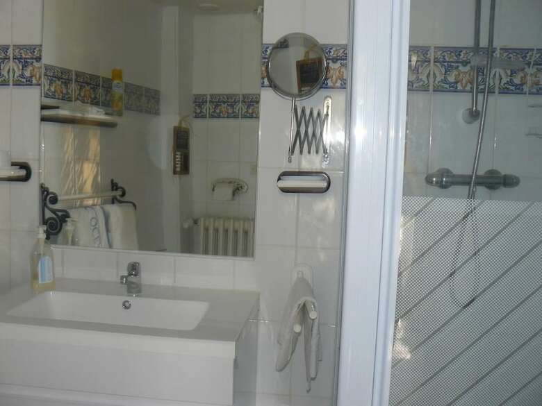 Bed & Breakfast Chambres D'h�tes & Gites Pouget